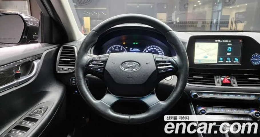 Hyundai Grandeur 