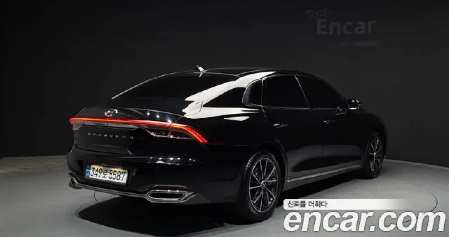 Hyundai Grandeur 