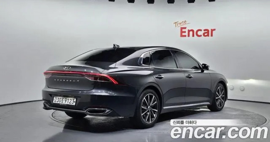 Hyundai Grandeur 