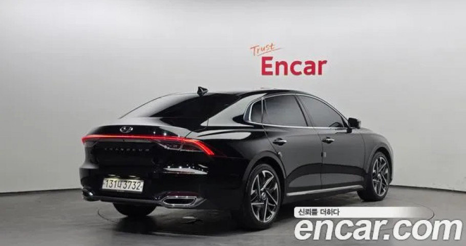 Hyundai Grandeur 