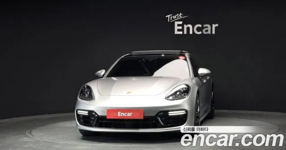 Porsche Panamera 