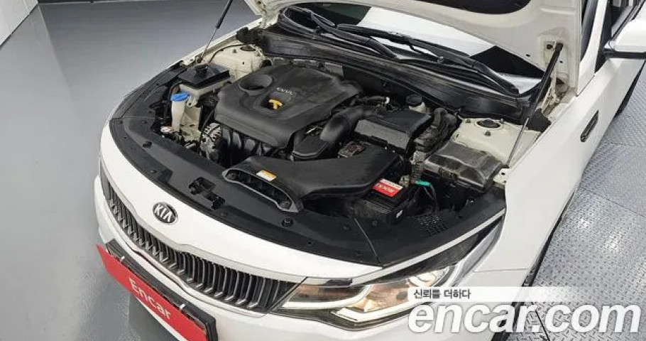 Kia K5 
