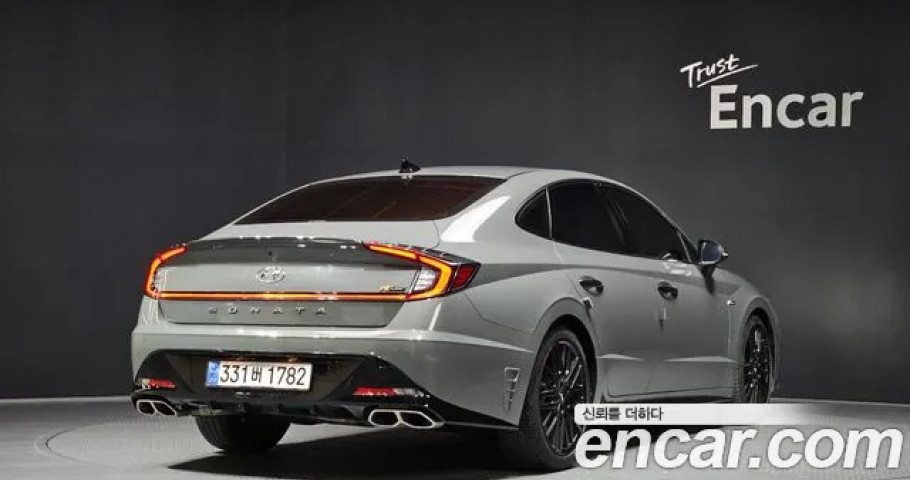 Hyundai Sonata 