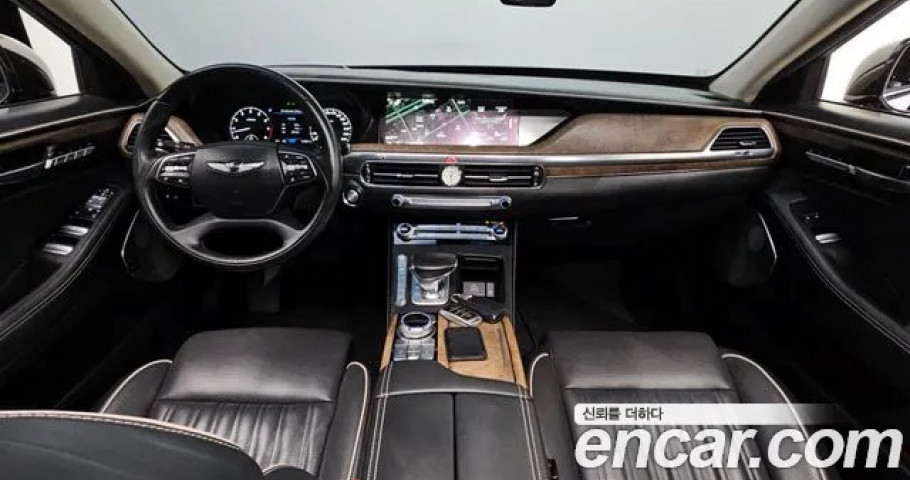 Genesis G90 