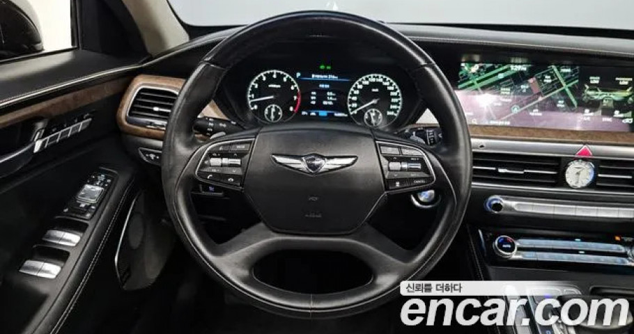 Genesis G90 