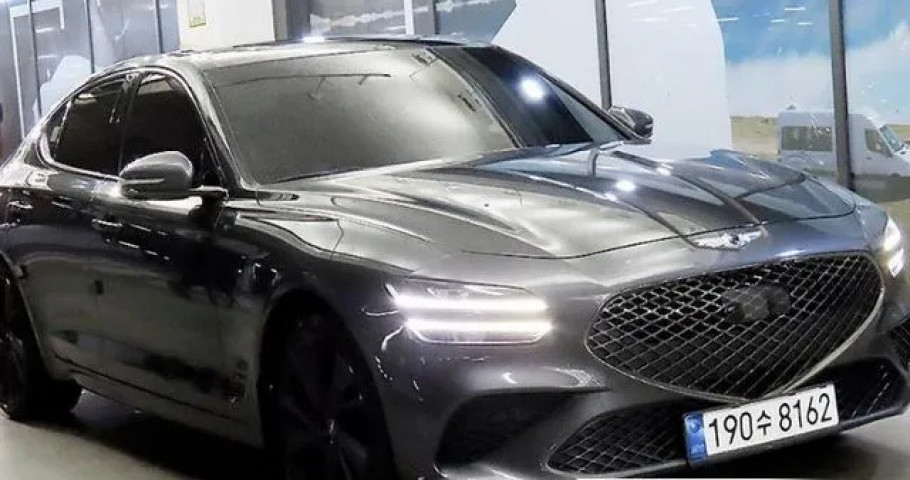 Genesis G70 