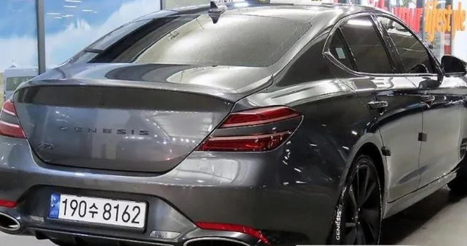 Genesis G70 