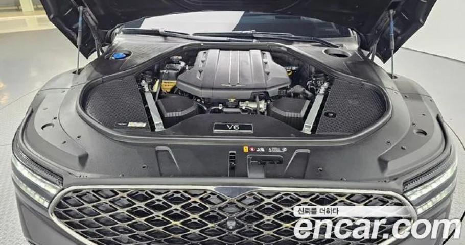 Genesis G90 