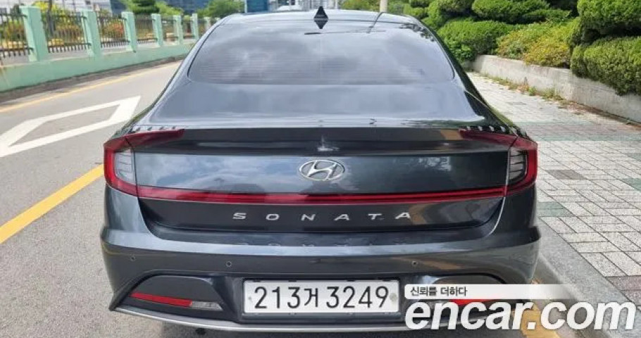 Hyundai Sonata 