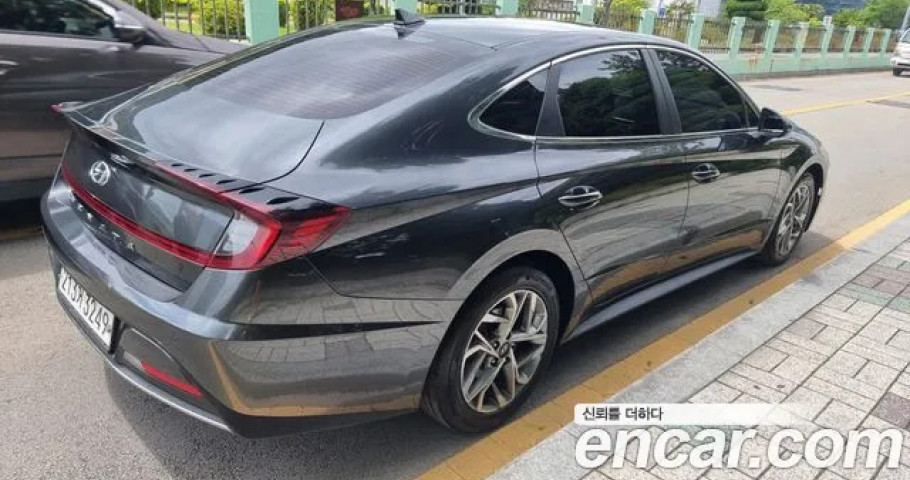 Hyundai Sonata 