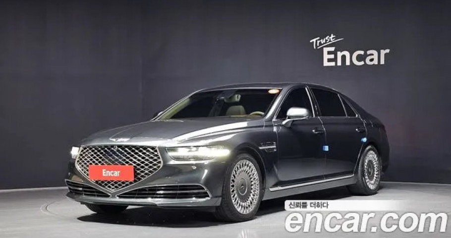Genesis G90 