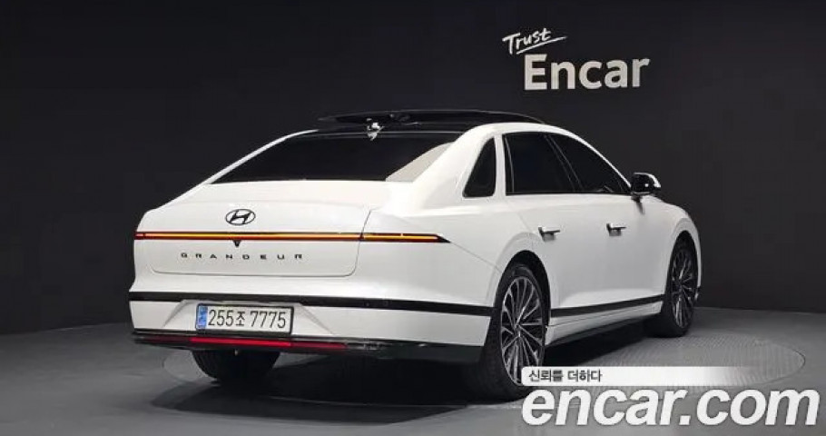 Hyundai Grandeur 