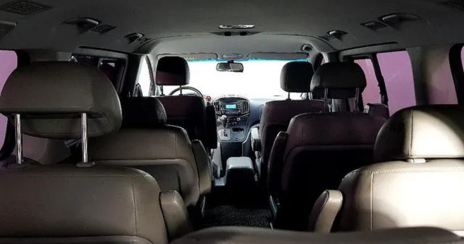 Hyundai Starex 