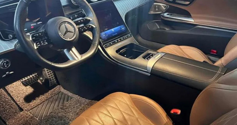 Mercedes-Benz Cle-Class 