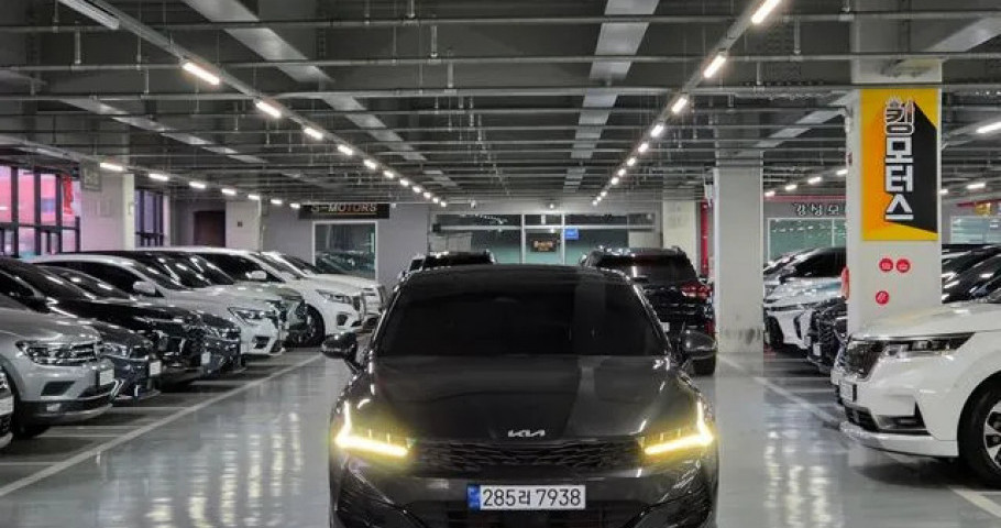 Kia K5 