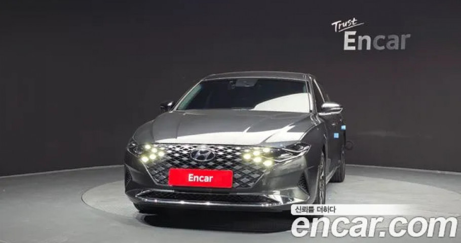 Hyundai Grandeur 