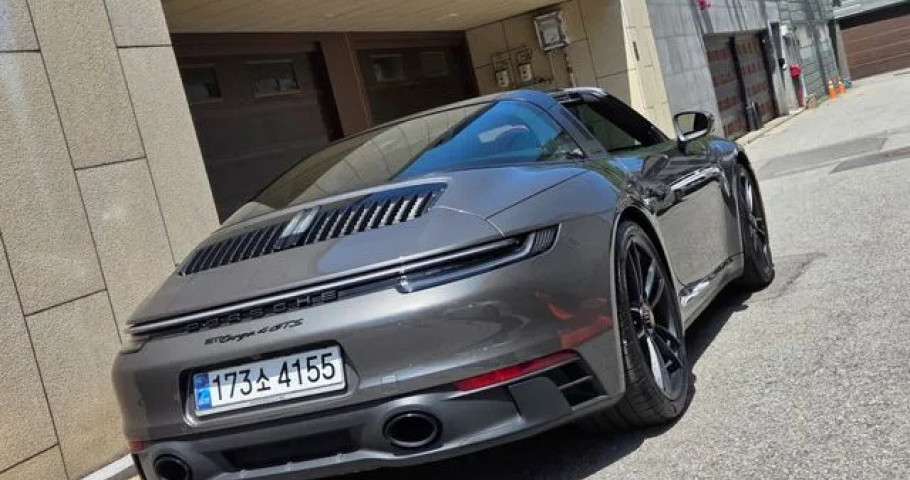 Porsche 911 