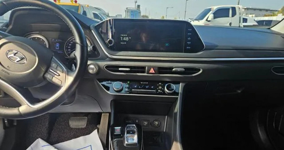 Hyundai Sonata 