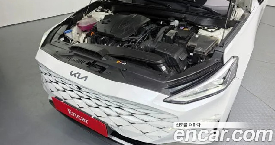 Kia K8 