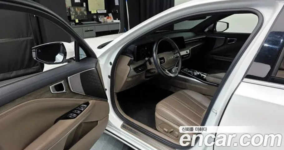 Kia K8 