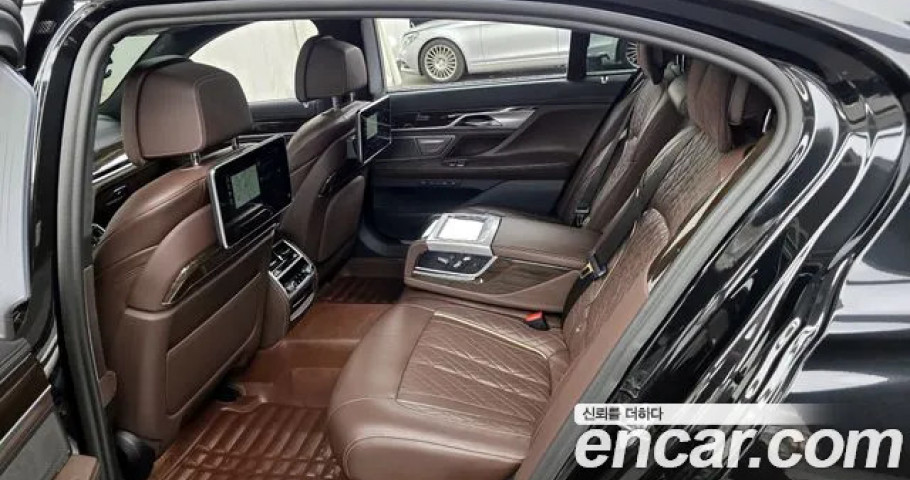 Bmw 7-Series 