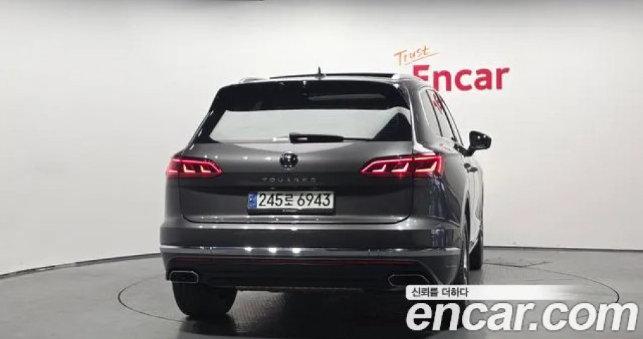 Volkswagen Touareg 