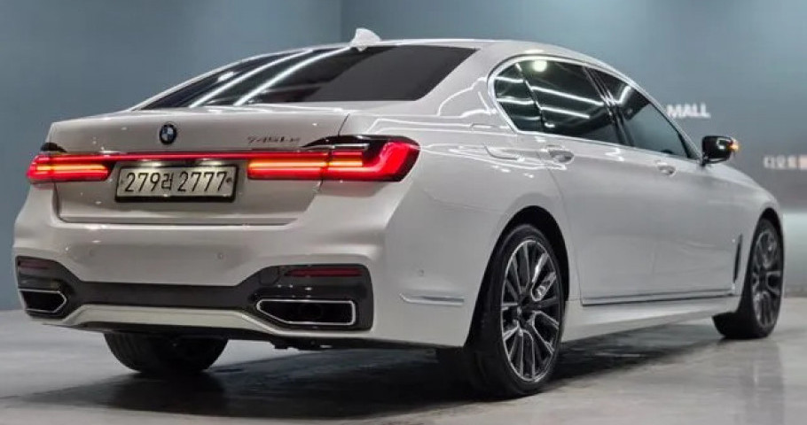 Bmw 7-Series 