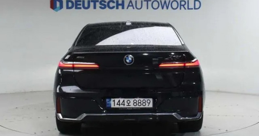 Bmw 7-Series 
