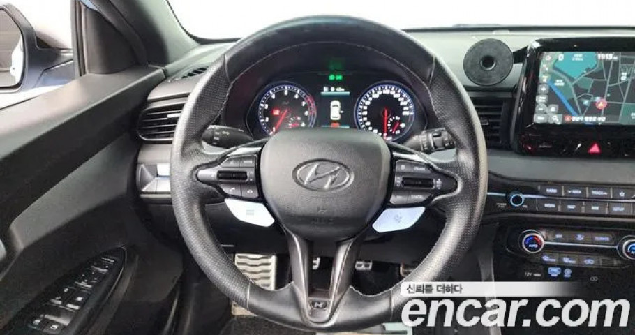 Hyundai Veloster 