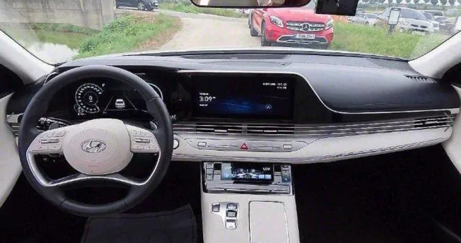 Hyundai Grandeur 