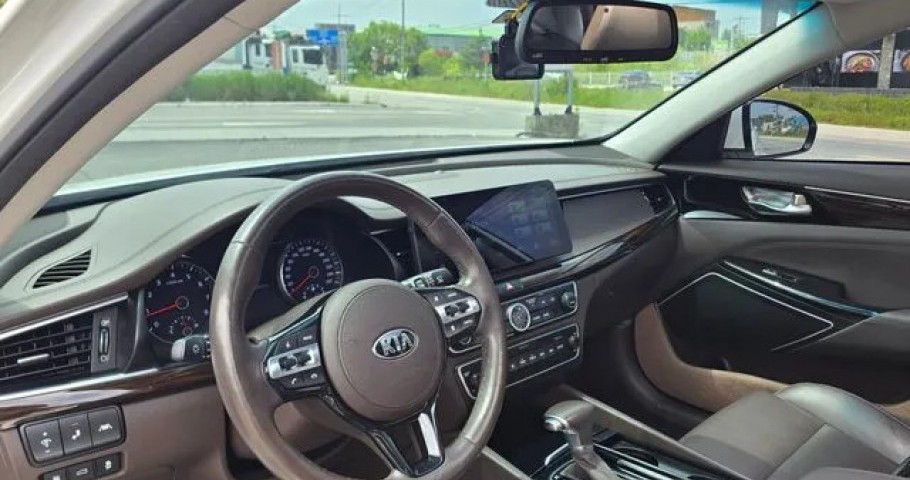 Kia K7 