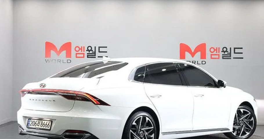 Hyundai Grandeur 