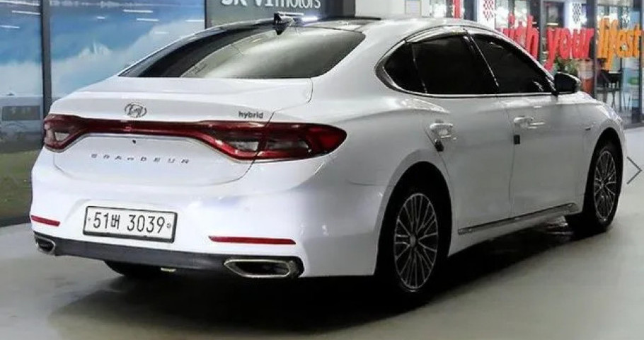 Hyundai Grandeur 