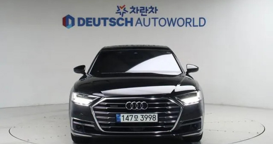 Audi A8 