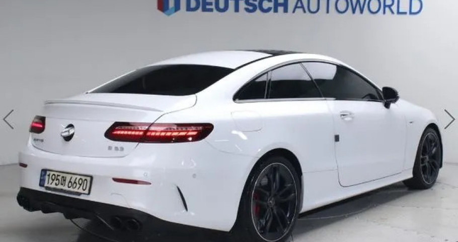 Mercedes-Benz E-Class 