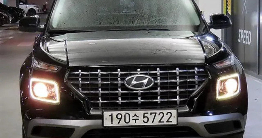 Hyundai Venue 