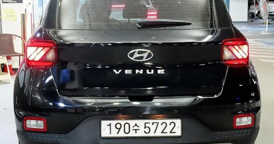 Hyundai Venue 