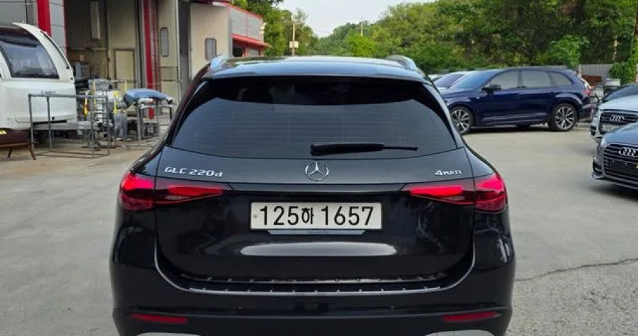 Mercedes-Benz Glc-Class 