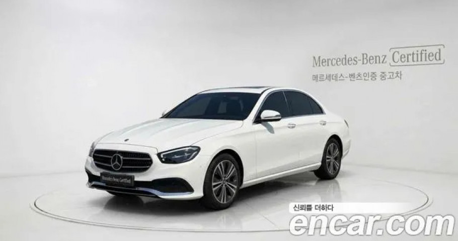 Mercedes-Benz E-Class 