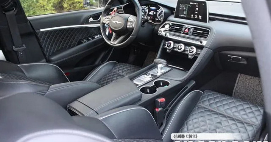 Genesis G70 