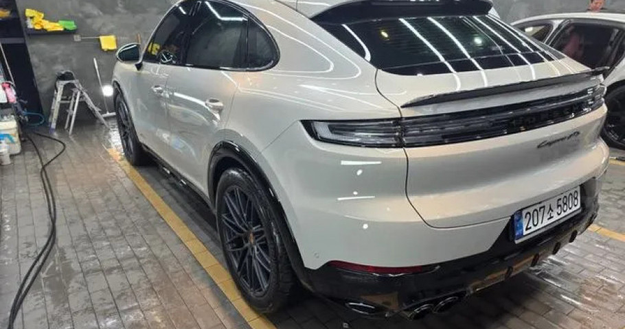 Porsche Cayenne 