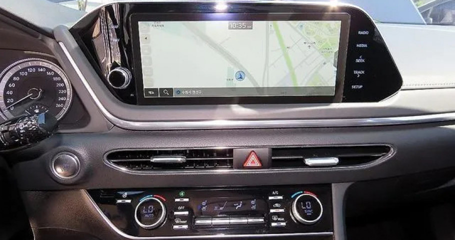 Hyundai Sonata 