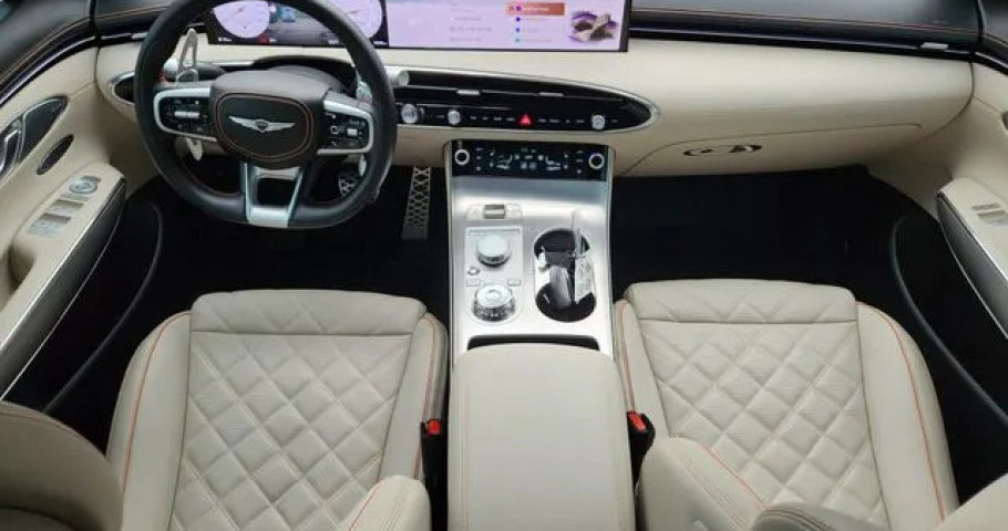 Genesis Gv70 