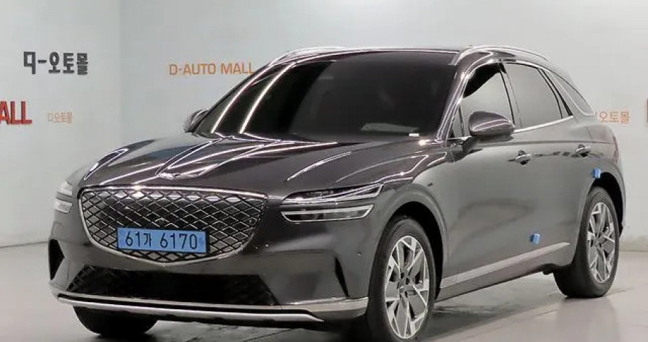 Genesis Gv70 