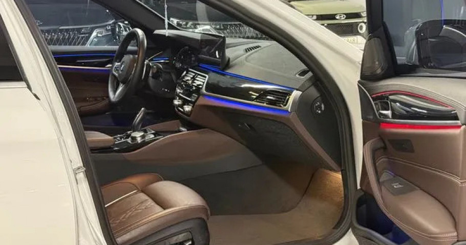 Bmw 5-Series 