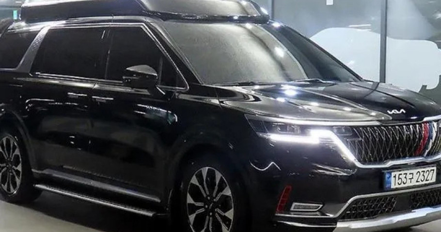 Kia Carnival 
