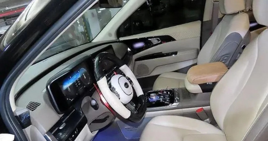 Kia Carnival 