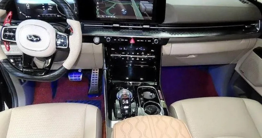 Kia Carnival 