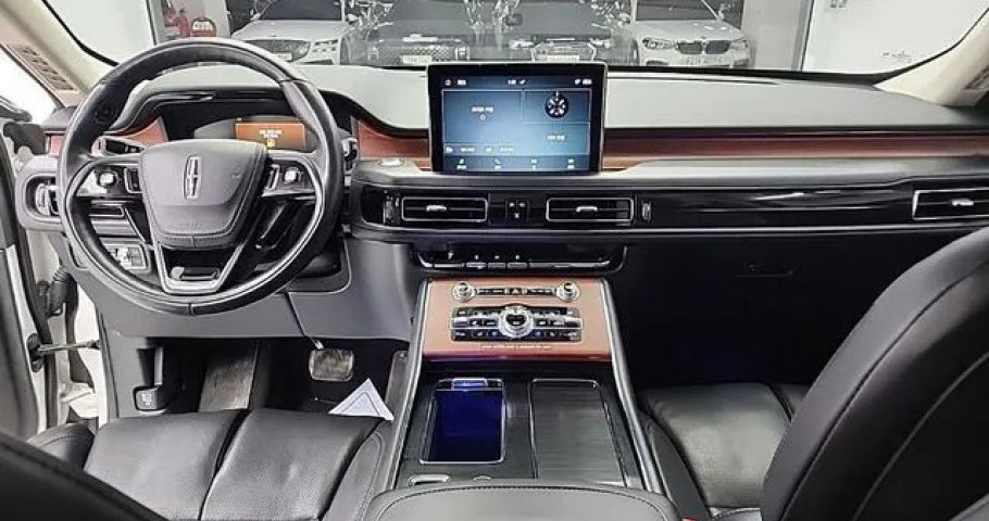 Lincoln Aviator 