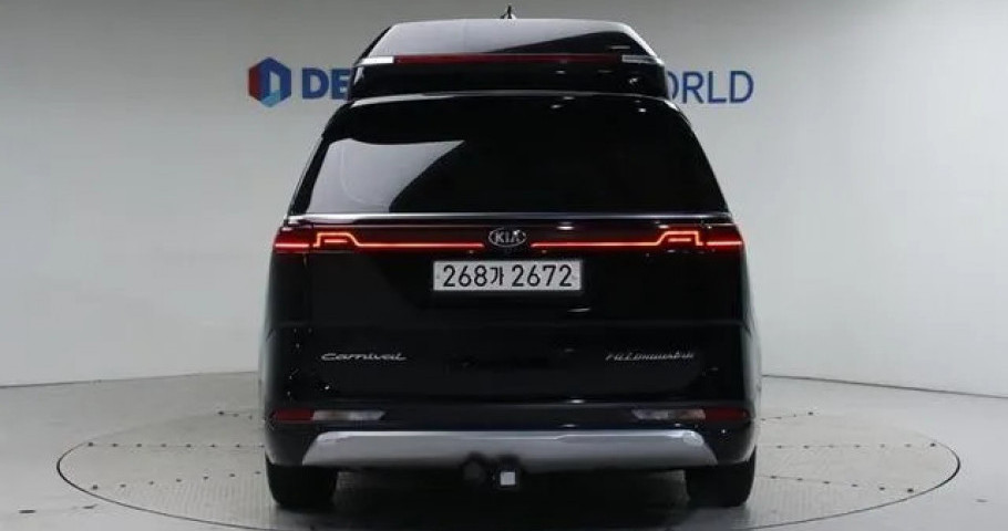 Kia Carnival 
